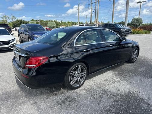 2019 Mercedes-Benz E-Class E 300
