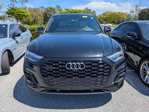 2022 Audi Q5 45 S line Prestige