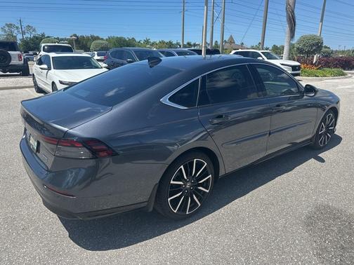 2023 Honda Accord Hybrid Touring