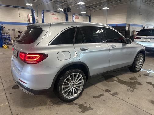 2022 Mercedes-Benz GLC 300 Base