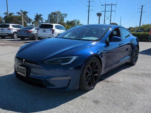 2022 Tesla Model S Base