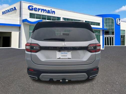 2025 Honda Pilot Touring
