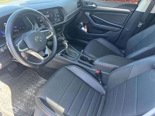 2023 Volkswagen Jetta 1.5T SE