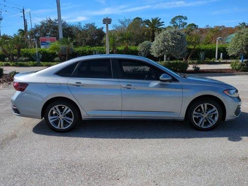 2023 Volkswagen Jetta 1.5T SE