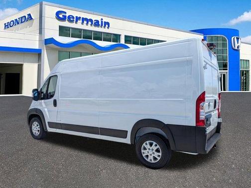 Bright White Clearcoat 2026 RAM ProMaster 2500 High Roof