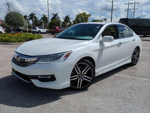 2017 Honda Accord Touring