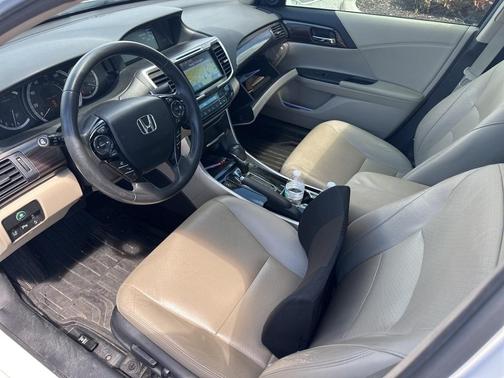 2017 Honda Accord Touring