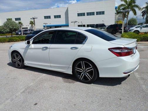 2017 Honda Accord Touring