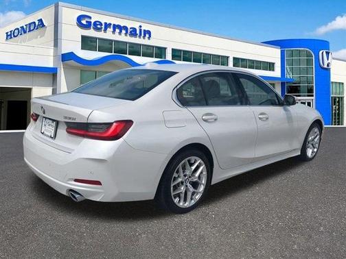 2025 BMW 330 i