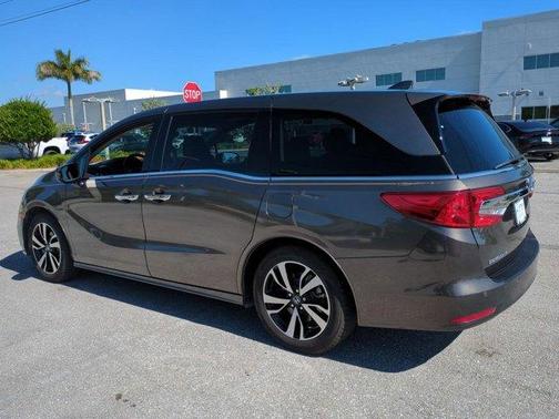 2018 Honda Odyssey Elite