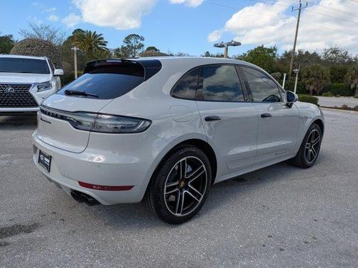 2020 Porsche Macan Turbo