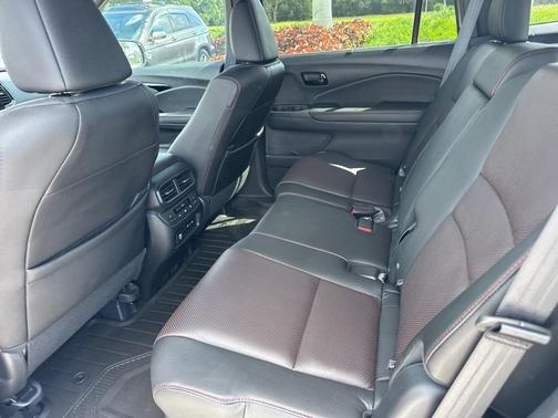 2025 Honda Passport Black Edition