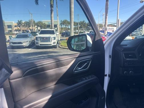 2021 Chevrolet Suburban RST