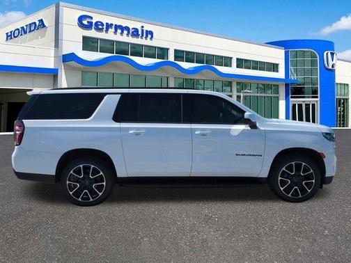 2021 Chevrolet Suburban RST