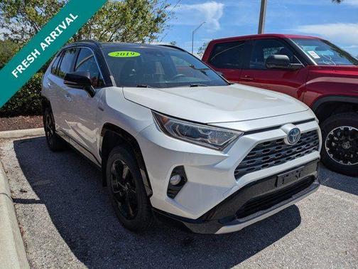 2019 Toyota RAV4 Hybrid XSE