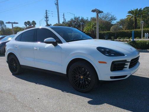 2022 Porsche Cayenne AWD