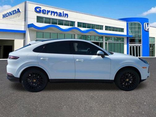 2022 Porsche Cayenne AWD