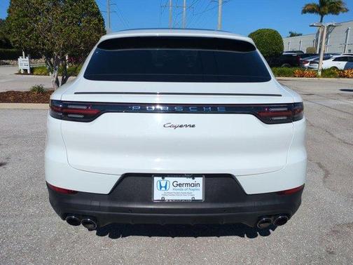 2022 Porsche Cayenne AWD