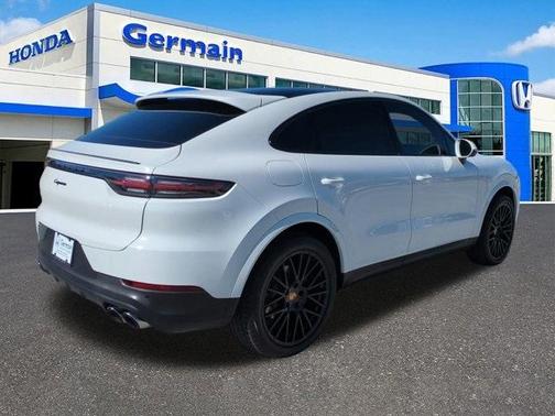 2022 Porsche Cayenne AWD