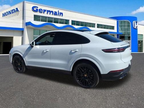 2022 Porsche Cayenne AWD
