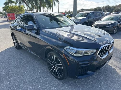 2022 BMW X6 xDrive40i