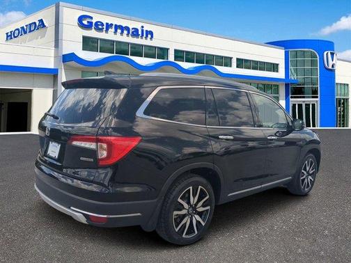 2022 Honda Pilot Touring 7-Passenger