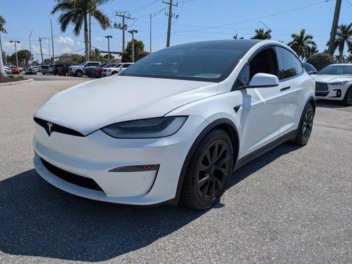 2022 Tesla Model X Plaid
