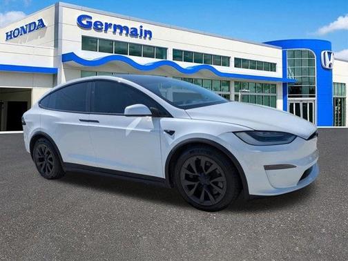 2022 Tesla Model X Plaid