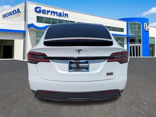 2022 Tesla Model X Plaid