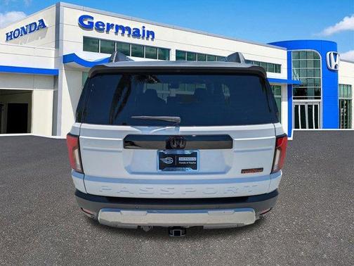 Platinum White Pearl 2026 Honda Passport TrailSport Blackout