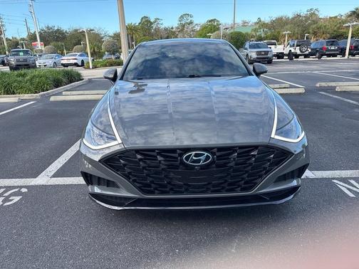 2021 Hyundai SONATA Limited