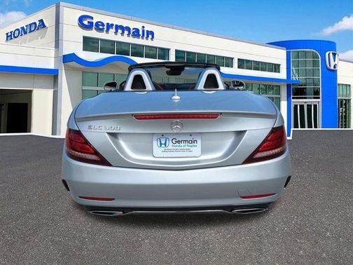 2017 Mercedes-Benz SLC 300 Base