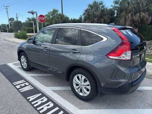 Urban Titanium Metallic 2013 Honda CR-V EX-L