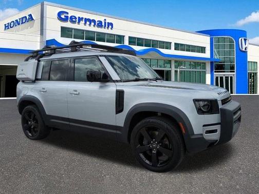 2023 Land Rover Defender 110 SE