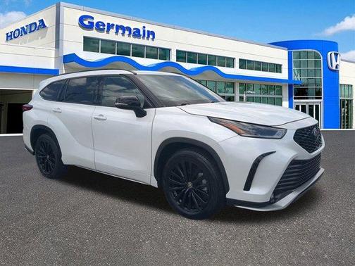 2023 Toyota Highlander XSE
