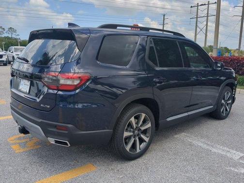 2025 Honda Pilot Elite
