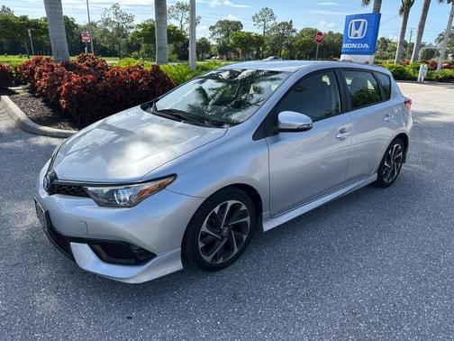 2017 Toyota Corolla iM Base