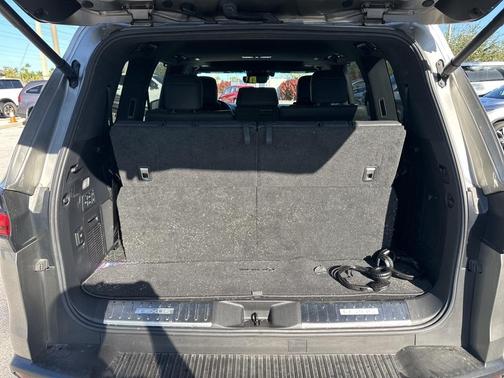 2022 Lexus LX 600 Luxury