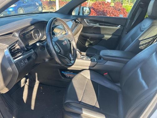 2021 Cadillac XT6 Premium Luxury FWD