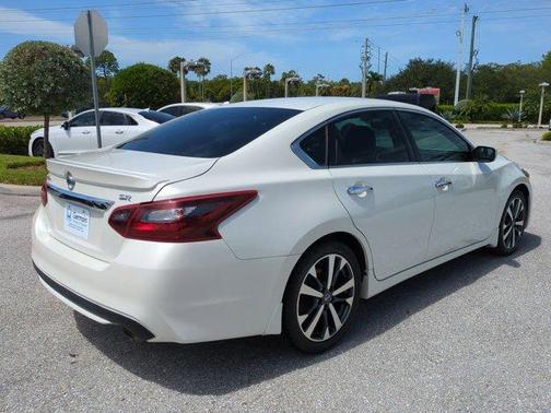 2017 Nissan Altima 2.5 SR