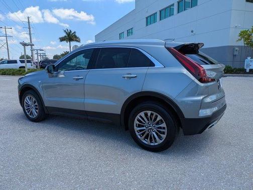 Silver Metallic 2025 Cadillac XT4 Premium Luxury