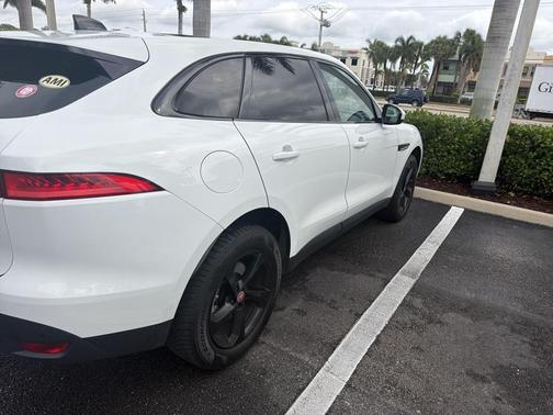 2020 Jaguar F-PACE 25t Premium