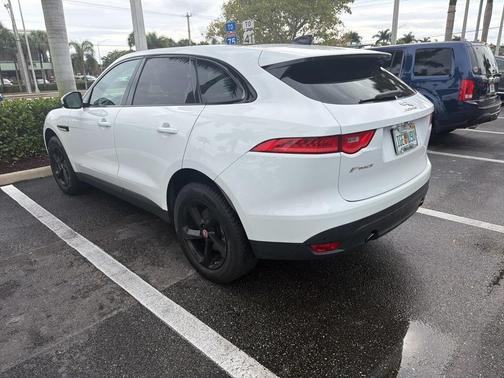 2020 Jaguar F-PACE 25t Premium