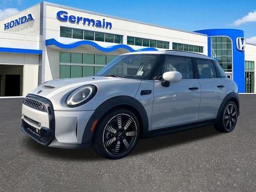 2022 MINI Hardtop Cooper S