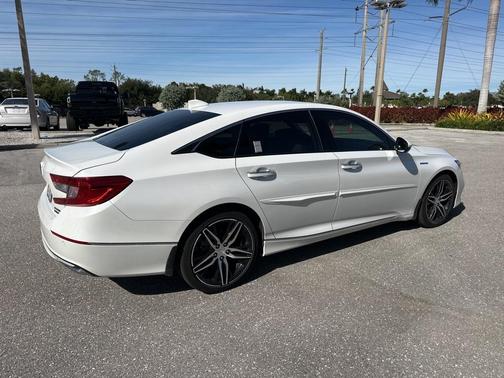 2022 Honda Accord Hybrid Touring
