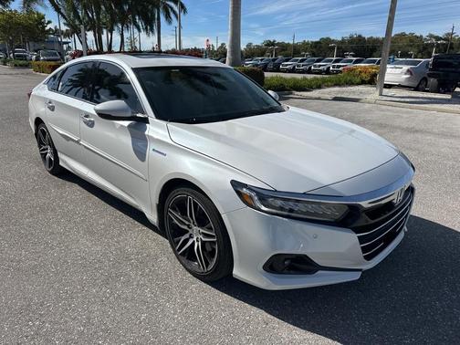 2022 Honda Accord Hybrid Touring