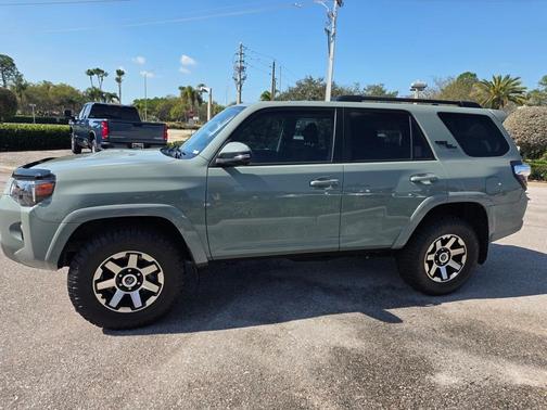 2023 Toyota 4Runner TRD Off Road Premium