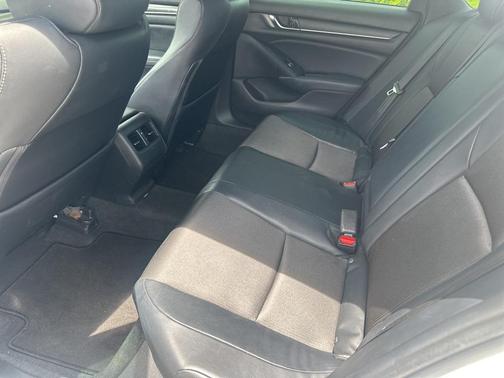 2018 Honda Accord Sport 2.0T