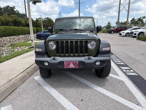Sarge Green Clearcoat 2021 Jeep Wrangler Sport