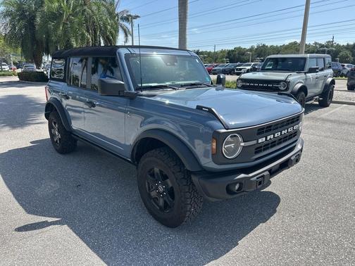 2024 Ford Bronco Black Diamond